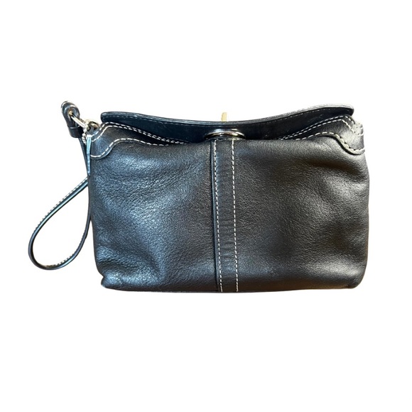 Coach Black Leather Wristlet with Twist Lock - Picture 2 of 8